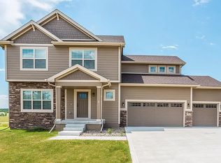 1229 S 93rd St, West Des Moines, IA 50266