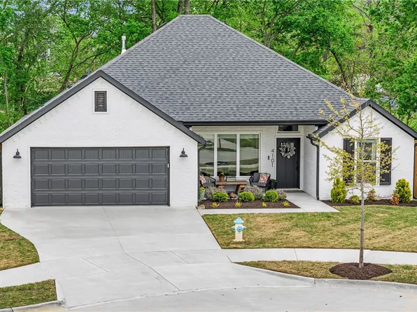 4101 E Riverdale Dr, Fayetteville, AR 72701