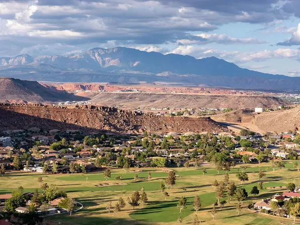 1161 E Hubbard Pl, Saint George, UT 84790