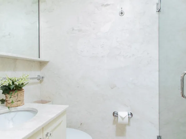 30 East 65th Street image 5 of 10