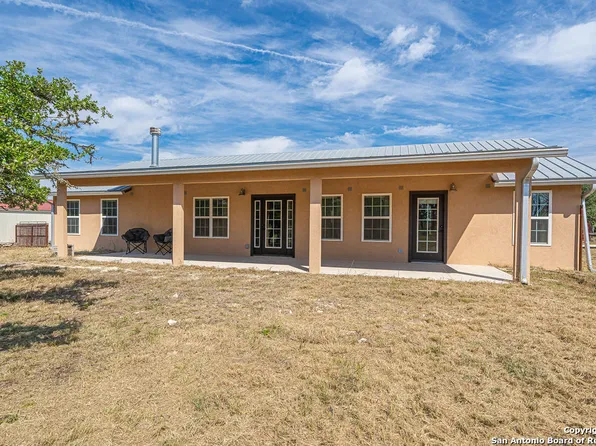 6415 Old Harper, Fredericksburg, TX 78624