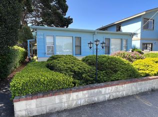 1270 6th St #1270, Monterey, CA 93940
