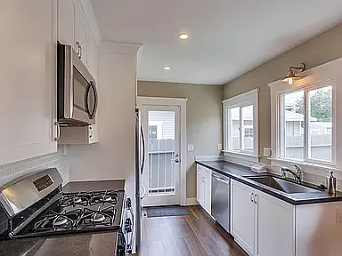 4004 Arizona Street - 4004 — Photo 3