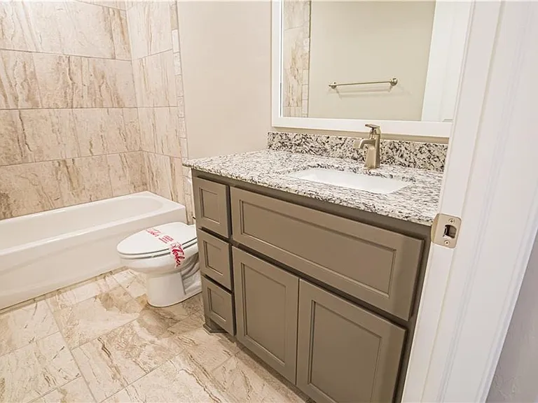 616 John Chisholm Way — Photo 20