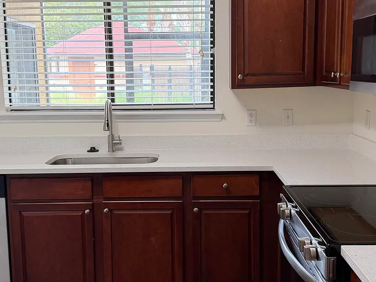 401 Honeycomb Way — Photo 14