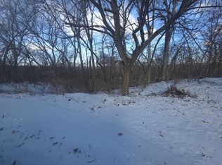 110 W Fork Ct, Dixon, IL 61021