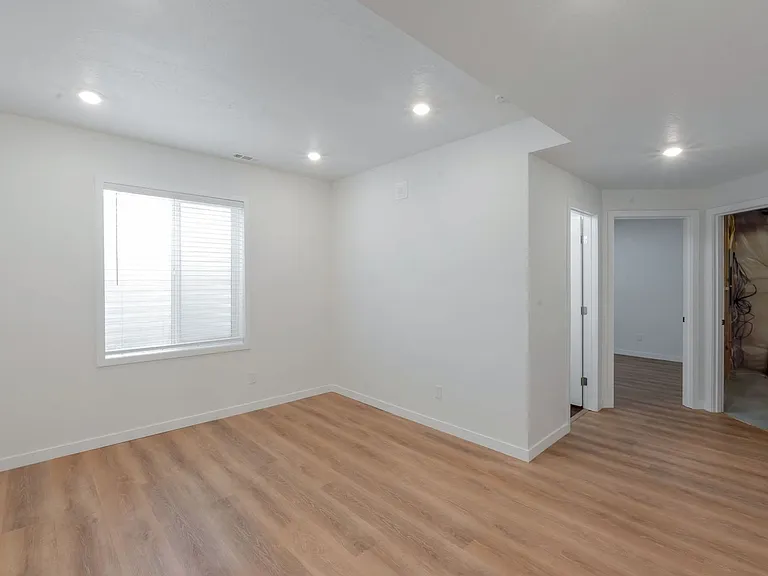 2668 N Heston Park — Photo 12