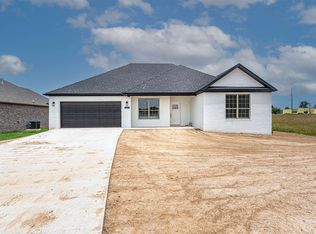 269 Vicks Cir, Centerton, AR 72719