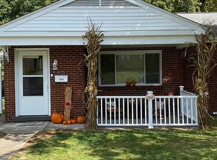 164 Jefferson Dr, Lower Burrell, PA 15068