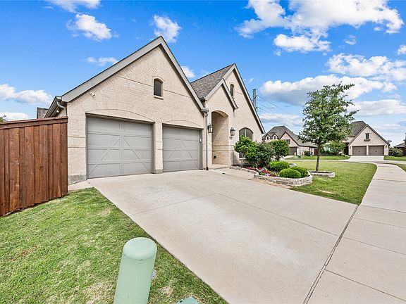 5th image of 3732 Trail Creek Dr