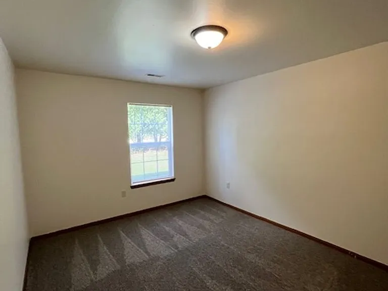 17 Iki Dr — Photo 6
