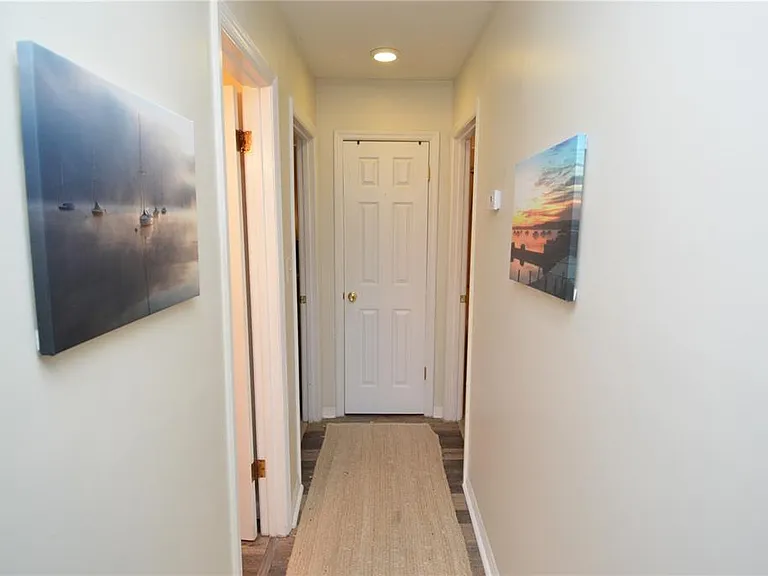 121 Seahorse Dr SE #C — Photo 35