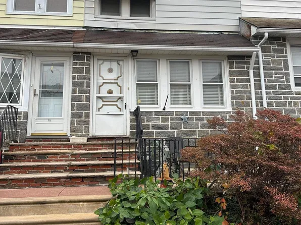 151 N Carol Blvd, Upper Darby, PA 19082