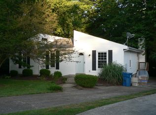 8708 Riverbirch Ct, Pewee Valley, KY 40056