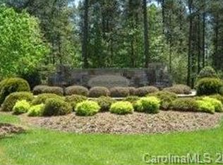 5009 E Harbor View Dr, Granite Falls, NC 28630