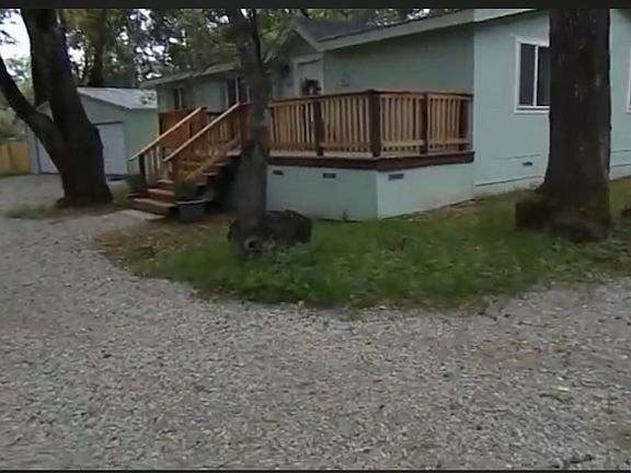 3rd image of 14398 Woodland Dr
