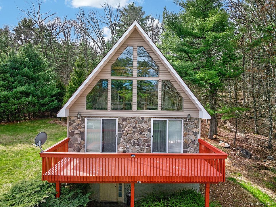 1st image of 89 Beaver Brook Road