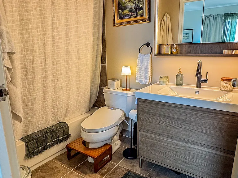 6533 E Jefferson Ave #404J — Photo 33