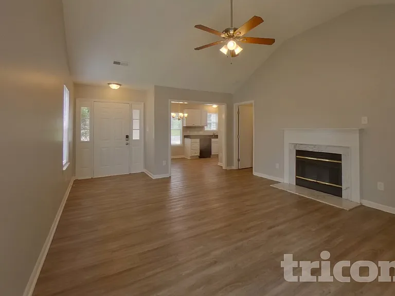 1701 Gordon Walters Dr — Photo 3