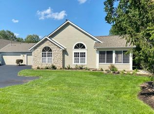 825 Windward Ln, Columbus, OH 43230