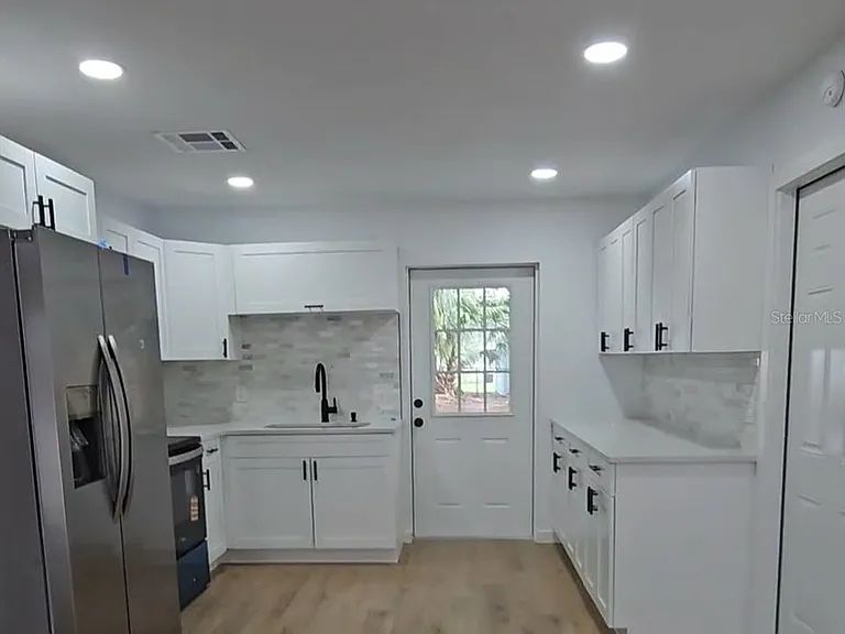 6312 S Lansdale Cir — Photo 3