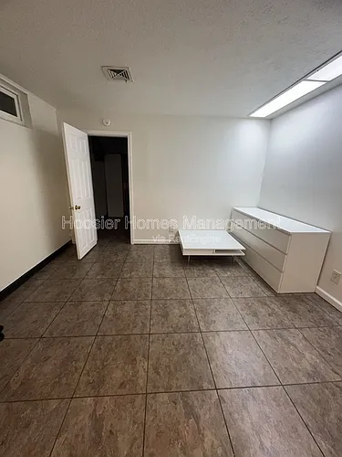 770 E 61st St #7 Photo 1
