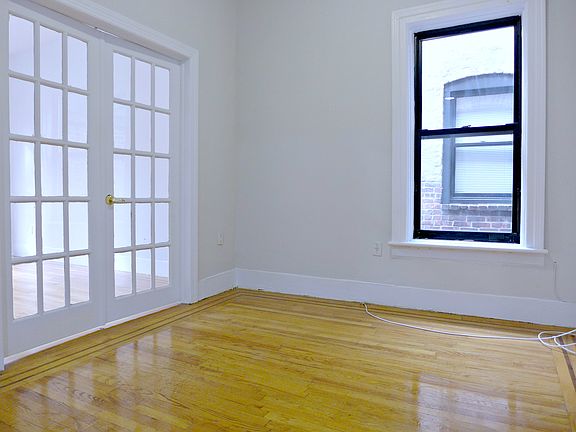 4th image of 142 E 27th St APT 7D
