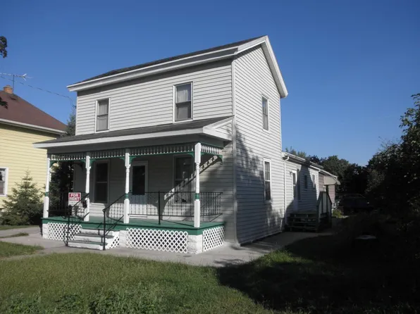 720 Vine Ave, Oshkosh, WI 54901