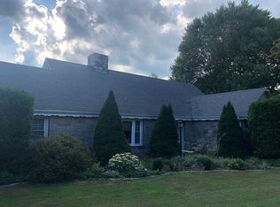 561 Morehouse Hwy, Fairfield, CT 06825