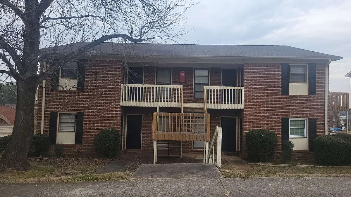 Building Photo - 1506 Ascent Trl NW #B