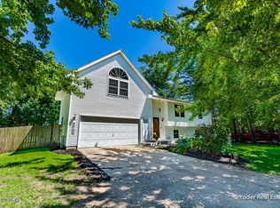 9940 120th Ave, West Olive, MI 49460