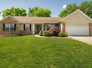 1252 Clinton Hill Ct, O'Fallon, MO