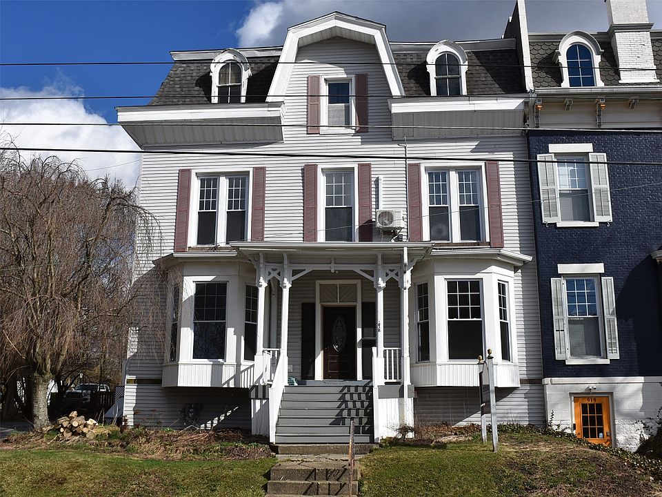 1st image of 915 Liberty St