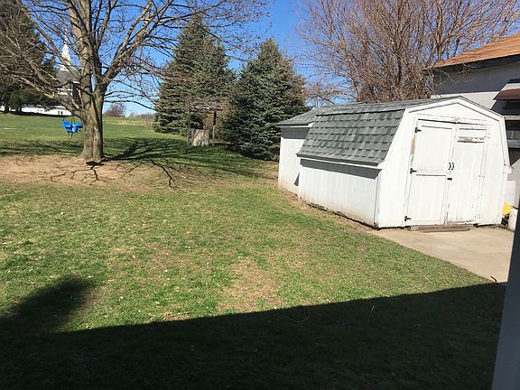 2nd image of 4325 72nd Ave