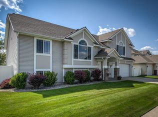 8130 N Chateaux Dr, Hayden Lake, ID 83835