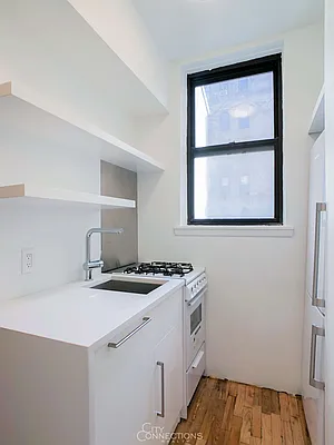 Rented by City Connections Realty | media 14