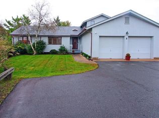 5 Mann Ct, Monmouth Beach, NJ 07750