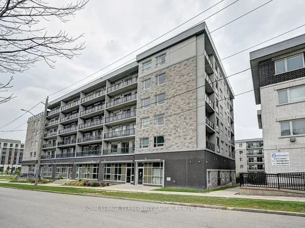 275F Larch St #310, Waterloo, ON N2L 3R2