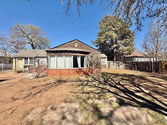 5th image of 714 E Cypress St