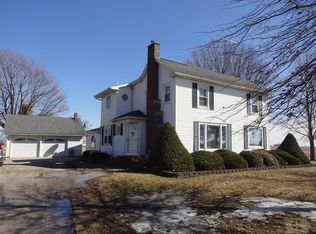 14384 Danville Rd, Danville, IA 52623
