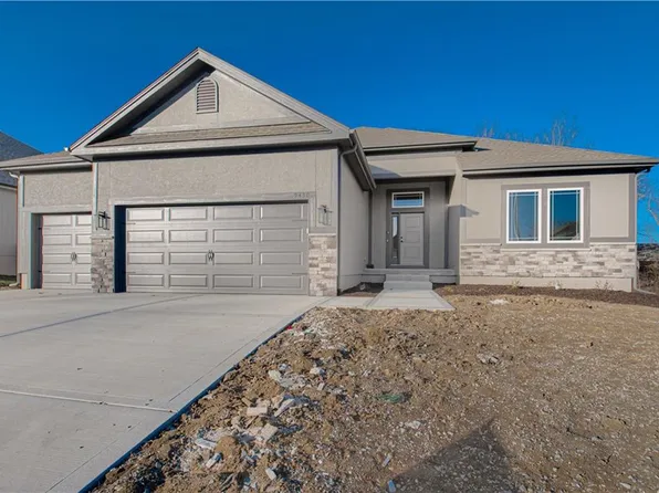 9430 N Belton Ave, Kansas City, MO 64154