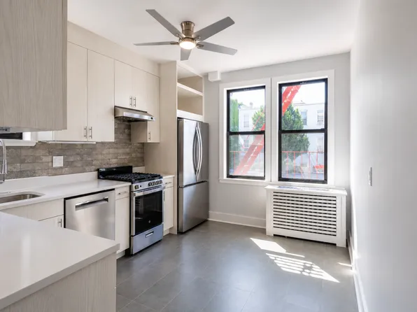 25-38 18th Street image 1 of 10