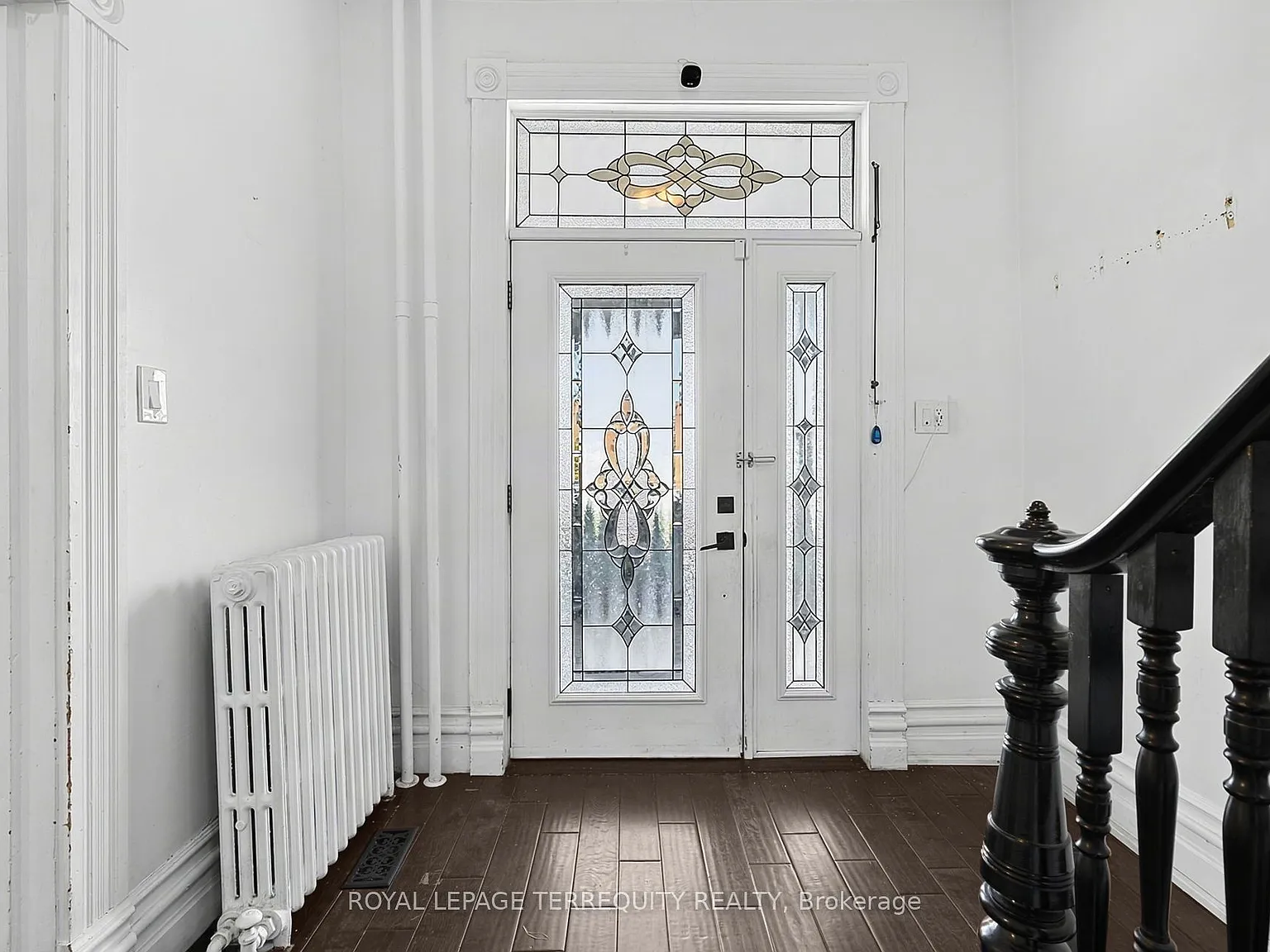8 bed, $5,500 — Photo 4