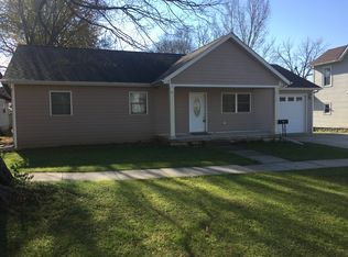 311 W 8th St, Tipton, IA 52772
