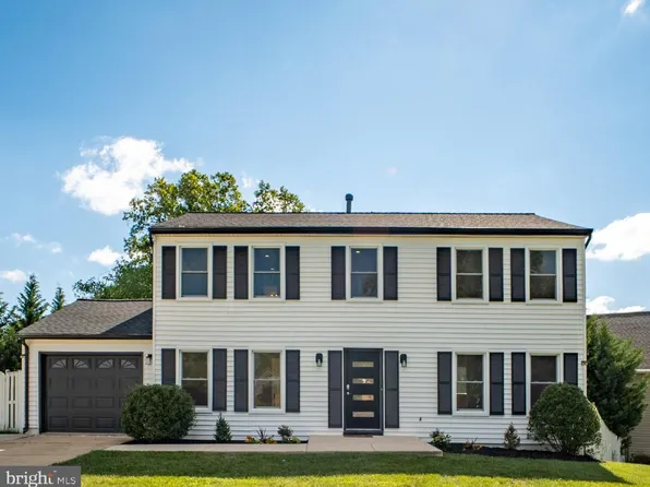 9609 Podium Dr, Vienna, VA 22182