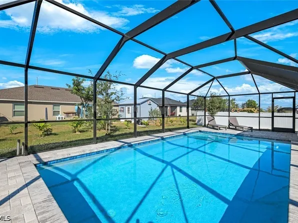 327 NW 23rd St, Cape Coral, FL 33993