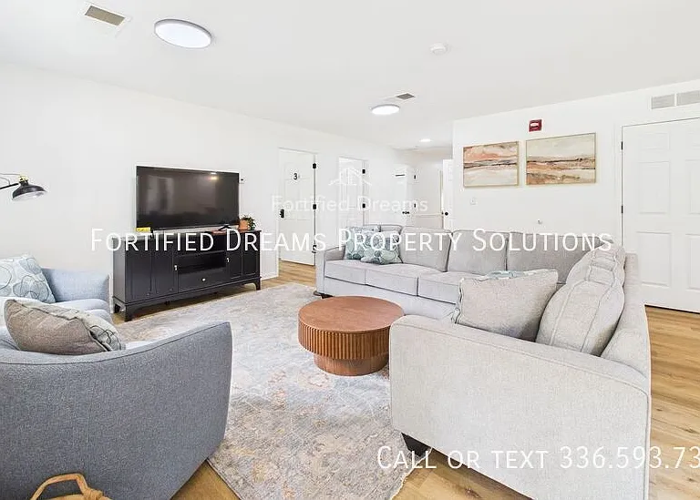 355 Ransom Rd — Photo 2