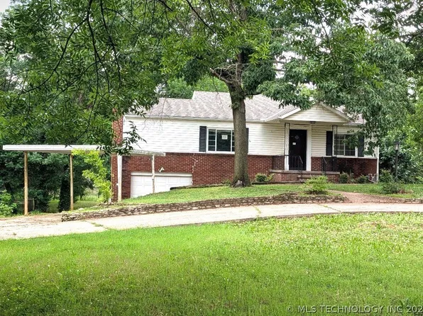 2076 Southview Ave, Bartlesville, OK 74003