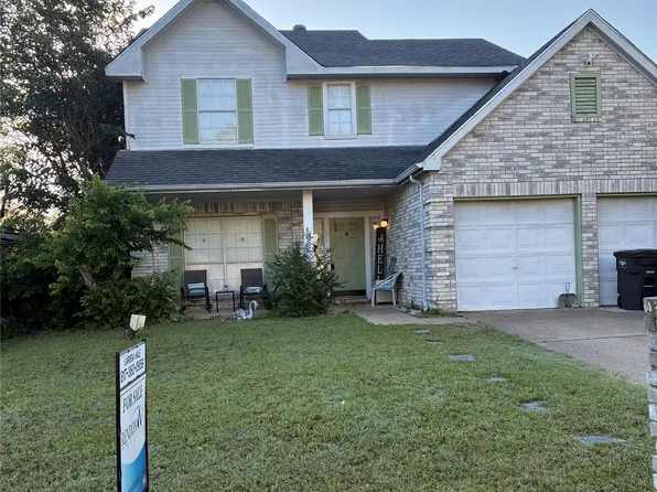 7436 Blackthorn Dr, Fort Worth, TX 76137