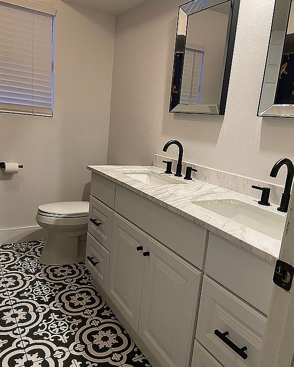 1st image of 1651 Los Altos Pl